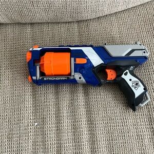 Nerf gun